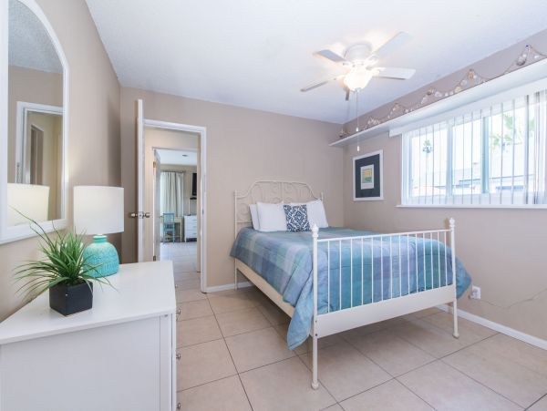Newport Beach Home 998391