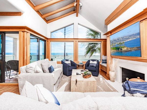 Newport Beach Home 998392