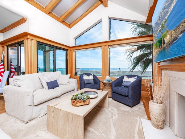 Newport Beach Home 998392