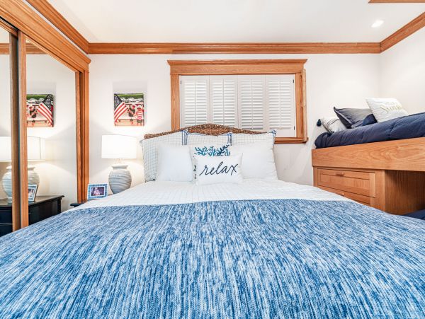 Newport Beach Home 998392