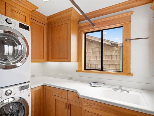 Newport Beach Home 998392