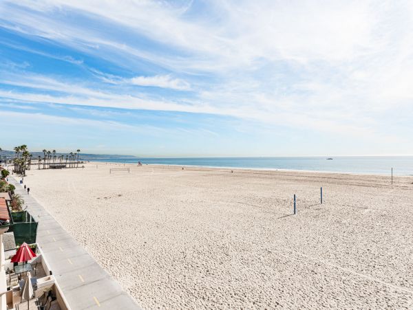 Newport Beach Home 998392