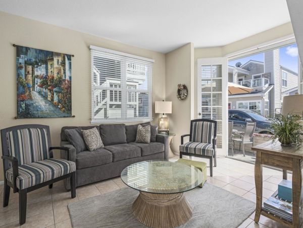 Newport Beach Home 998393