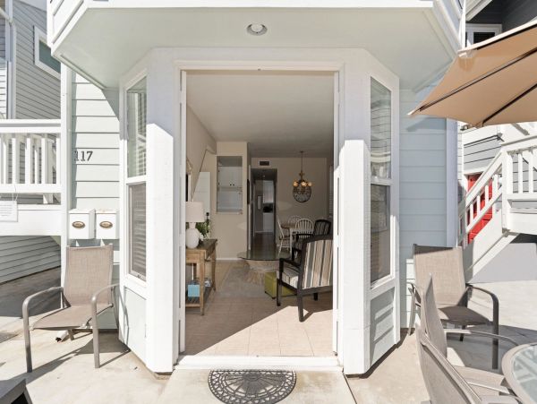 Newport Beach Home 998393