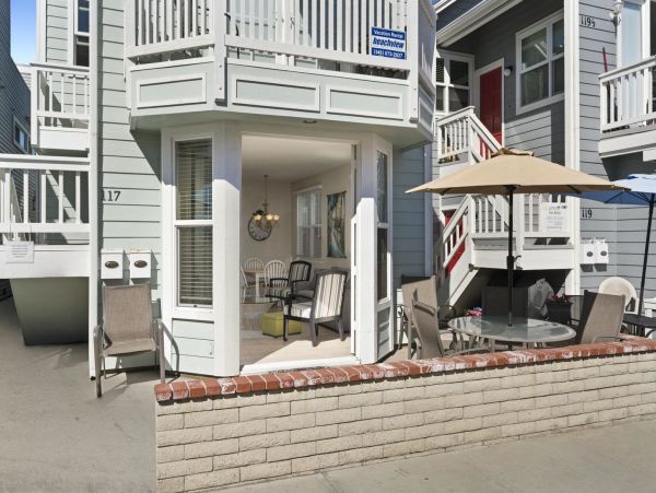 Newport Beach Home 998393