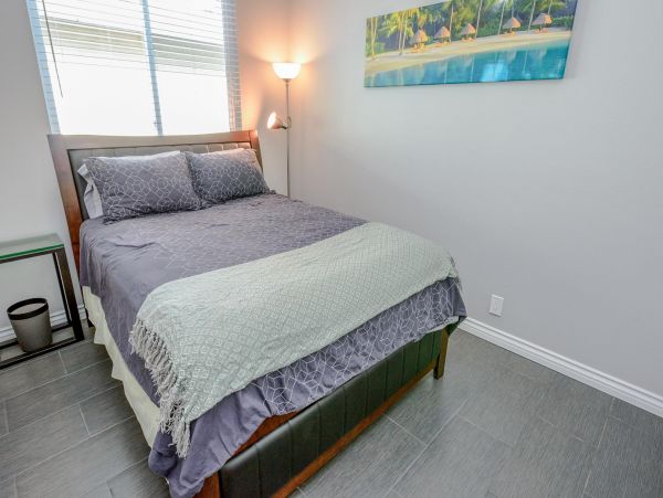Newport Beach Home 998394