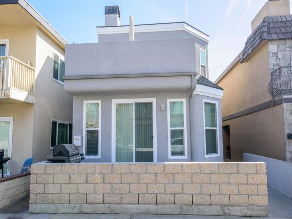 Newport Beach Home 998394