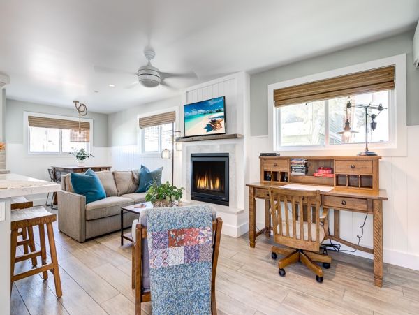 Newport Beach Home 998395