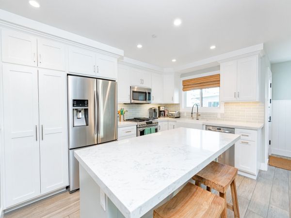 Newport Beach Home 998395