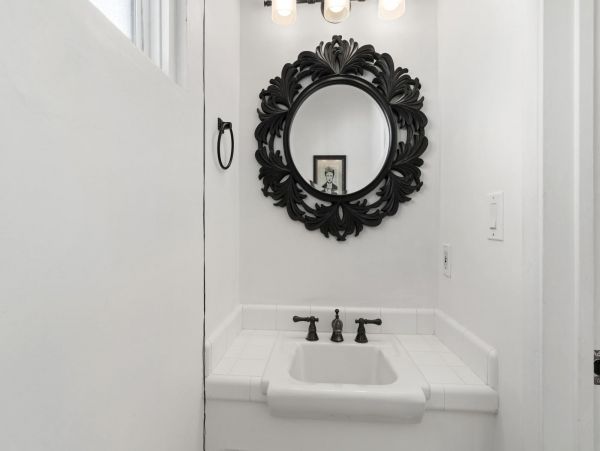 Newport Beach Home 998396