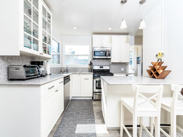 Newport Beach Home 998397