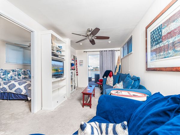 Newport Beach Home 998397