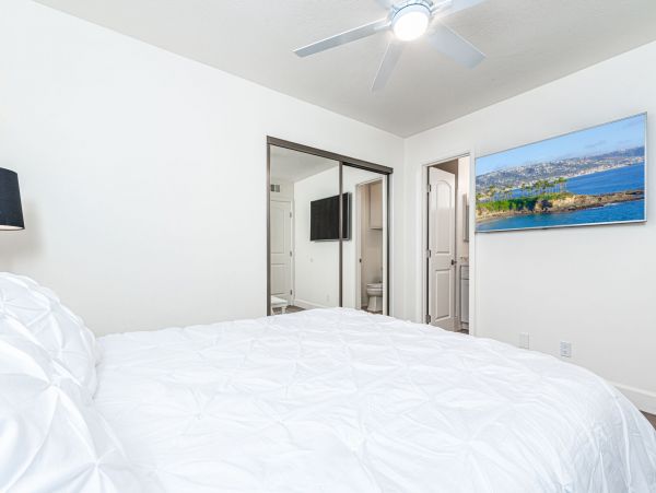 Newport Beach Home 998398
