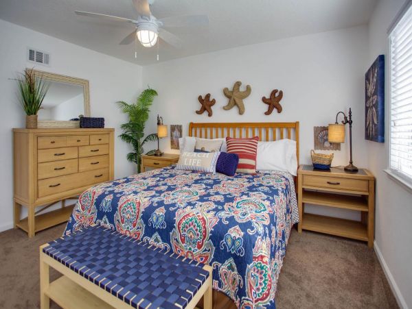 Newport Beach Home 998399