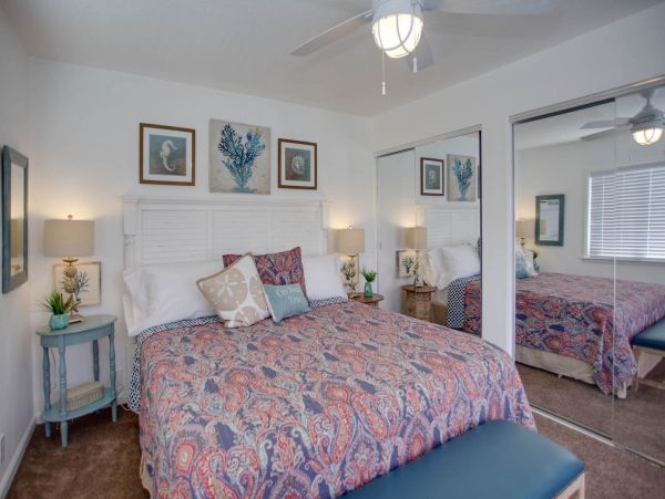 Newport Beach Home 998399