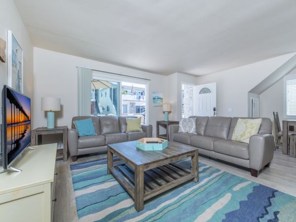 Newport Beach Home 998400