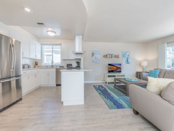 Newport Beach Home 998400