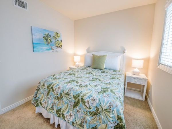 Newport Beach Home 998400