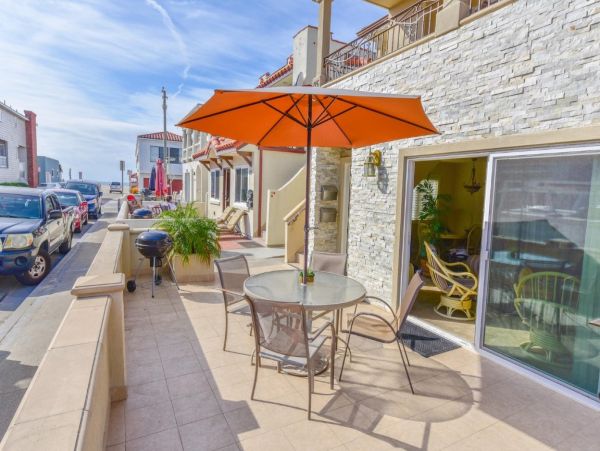 Newport Beach Home 998400
