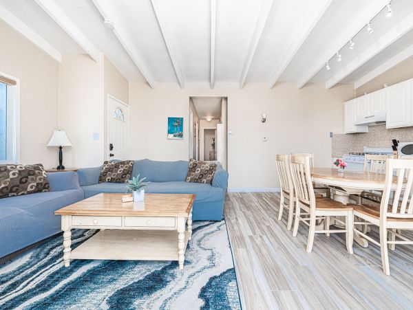 Newport Beach Home 998401