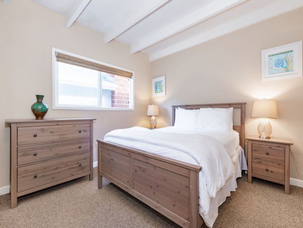 Newport Beach Home 998401