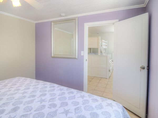Newport Beach Home 998402