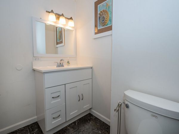 Newport Beach Home 998402