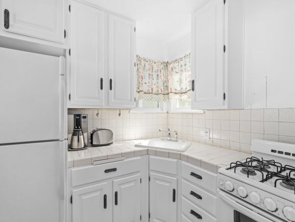 Newport Beach Home 998404