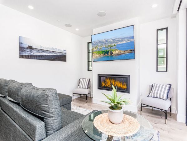 Newport Beach Home 998405