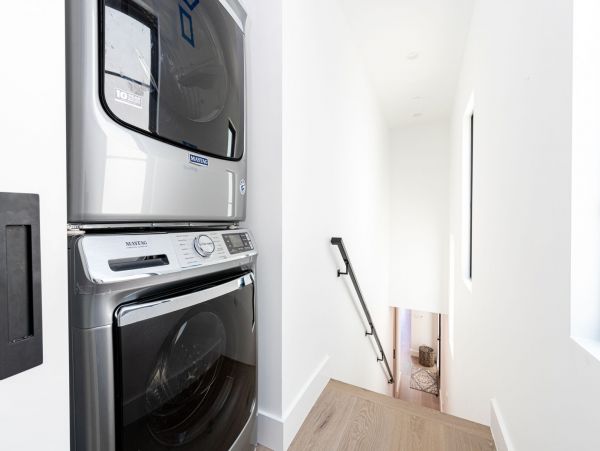 Newport Beach Home 998405