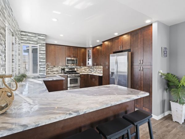 Newport Beach Home 998406
