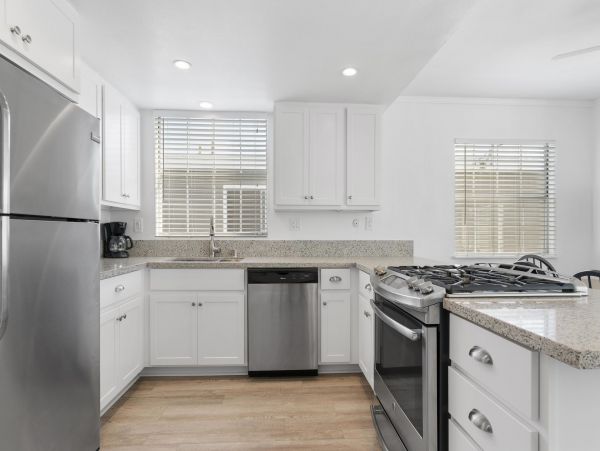 Newport Beach Home 998407