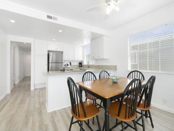 Newport Beach Home 998407
