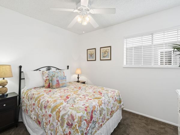 Newport Beach Home 998407