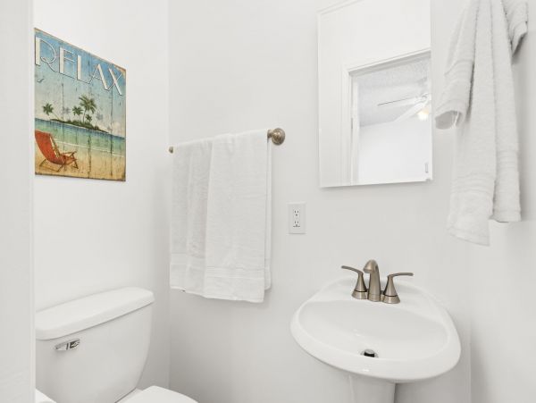 Newport Beach Home 998407