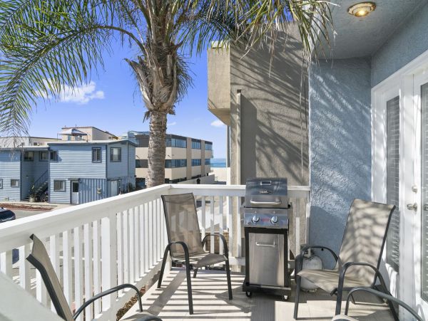 Newport Beach Home 998407