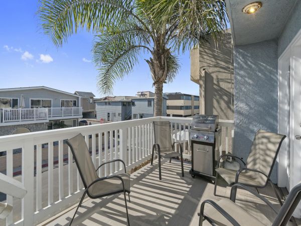Newport Beach Home 998407