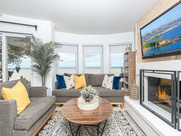 Newport Beach Home 998408
