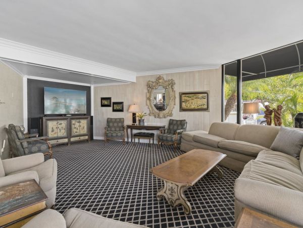 Newport Beach Home 998413