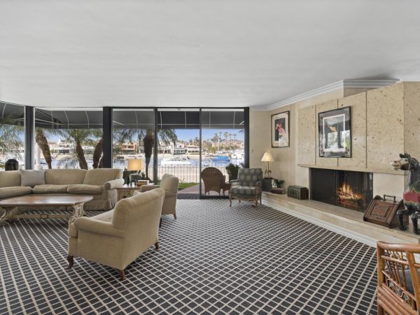 Newport Beach Home 998413