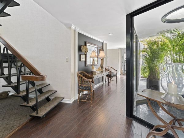 Newport Beach Home 998413