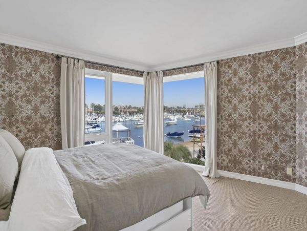 Newport Beach Home 998413