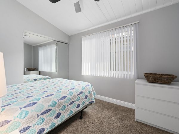 Newport Beach Home 998414