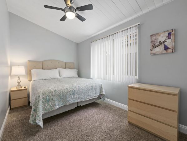 Newport Beach Home 998414