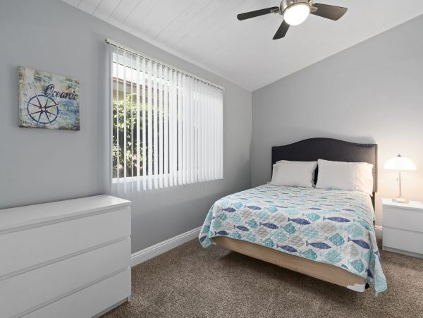 Newport Beach Home 998414