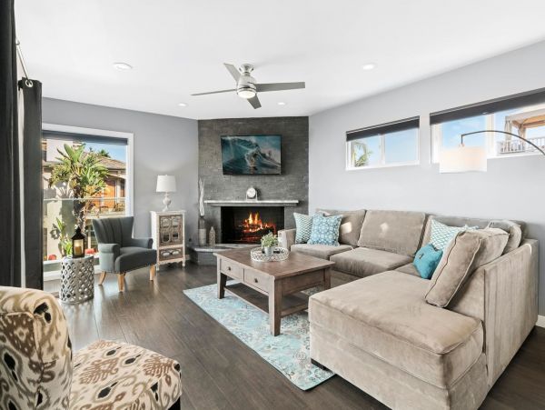 Newport Beach Home 998415