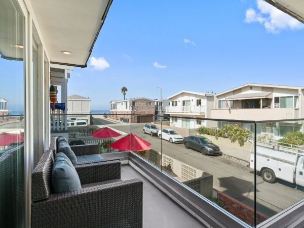 Newport Beach Home 998415