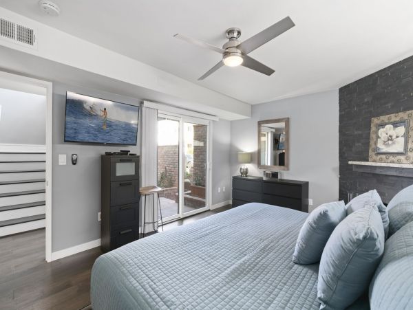 Newport Beach Home 998415