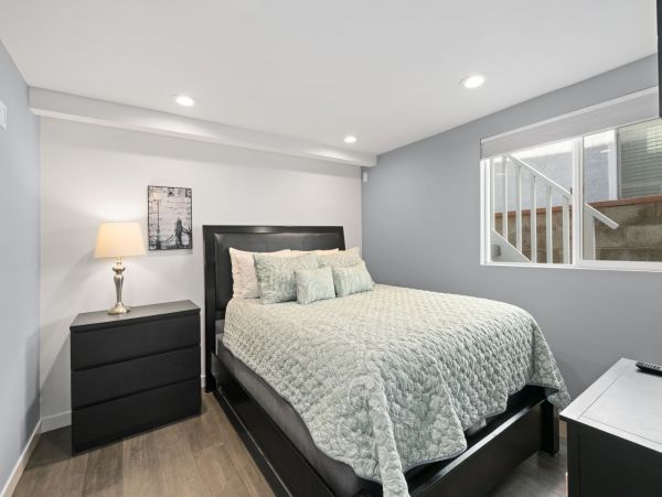 Newport Beach Home 998415