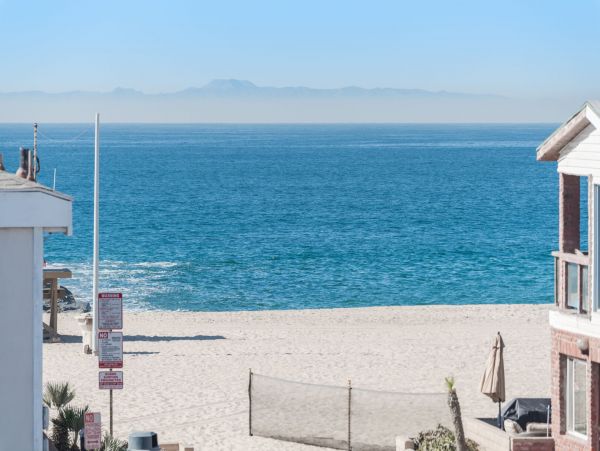 Newport Beach Home 998415